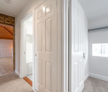 The Mews, 10c De Vesci Terrace, Monkstown, Co. Dublin, A96 K752 - Photo 3