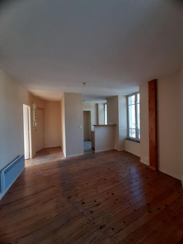 Location Appartement 2 pièces 32m² BORT LES ORGUES 19110 - Photo 5