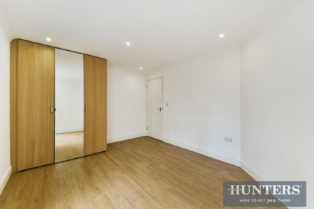 1 bedroom Flat To Let - Photo 5