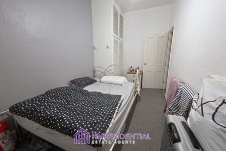 2 bedroom Flat for rent Available 05/10 /2025 Wingrove Road, Fenham, Newcastle Upon Tyne, NE4 9BQ - Photo 3