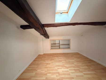 Location Appartement 4 pièces 50m² - Photo 5