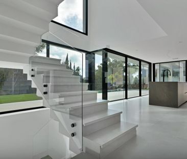 Detached Villa in Benahavís - Photo 1