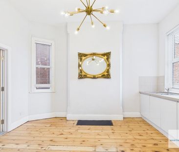 3 bedroom apartment to rent - Photo 4