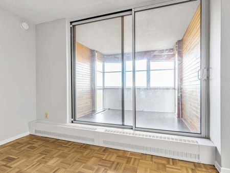 For Lease - 60 Pavane Linkway Road Unit# 1414, Toronto, Ontario - Photo 2