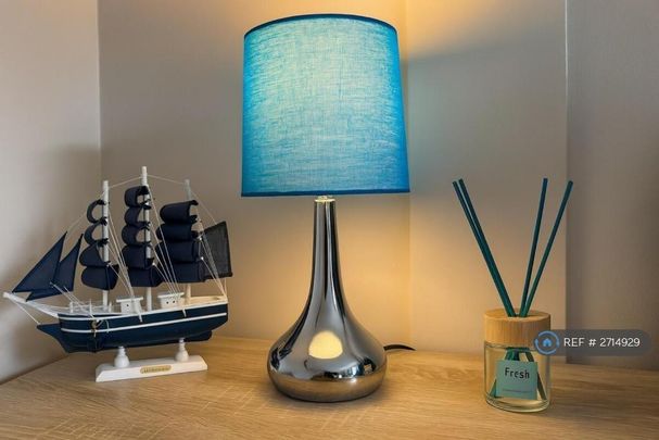 3 bedroom terraced house to rent - Photo 1