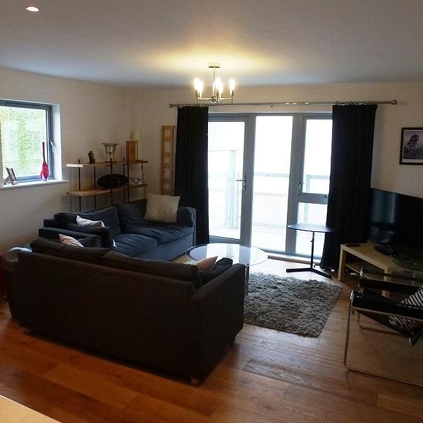 2 bedroom house to rent - Photo 1