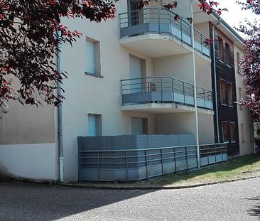Appartement avec terrasse et parking - Photo 2