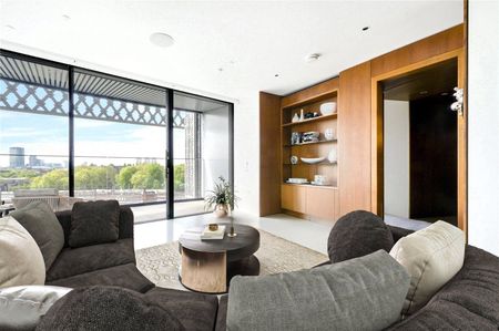 Three Bedroom Home in Iconic Gasholders, King's Cross - Photo 2