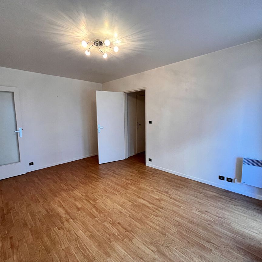 Location appartement 2 pièces, 56.00m², Reims - Photo 1