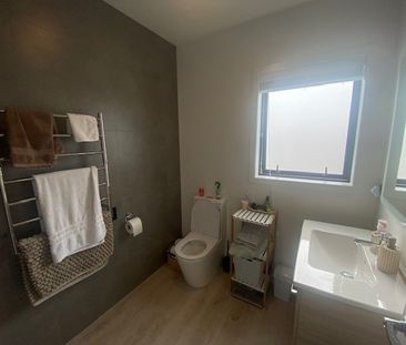 Discover effortless living in this stylish townhouse located in the... - Photo 6