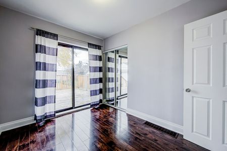 For Lease - 11 Bellefontaine Street Unit# Main, Toronto, Ontario - Photo 3