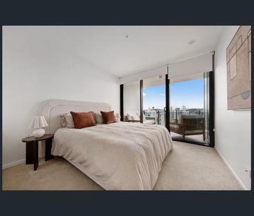 Serenó - Luxury Ocean Views with Pool and Gym - 6 month lease avail... - Photo 2