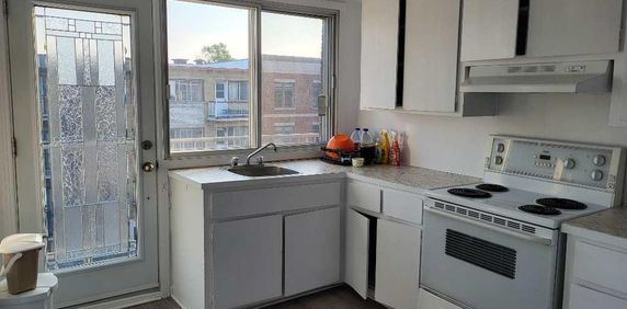 3 1/2 APPARTEMENT A LOUER DANS VILLERAY - Photo 2