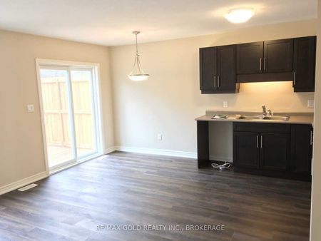 For Lease - 36 Damude Avenue, Thorold, Ontario - Photo 4