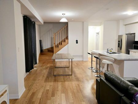 For Lease - 80 Norwich Crescent, Haldimand, Ontario - Photo 3