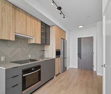 For Lease - 1037 The Queensway N/A Unit# 504, Toronto, Ontario - Photo 1