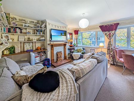 3 bedroom terraced house to rent - Photo 2