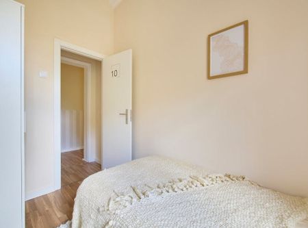 Alameda Dom Afonso Henriques, Lisbon, Lisbon 1000-252 - Photo 2