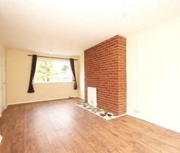 3 bed Terraced House for rent - Photo 5
