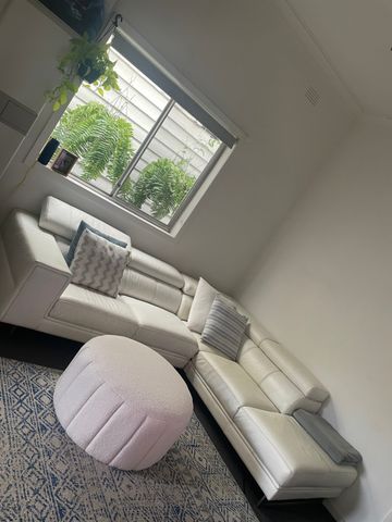 Port Melbourne - Photo 4