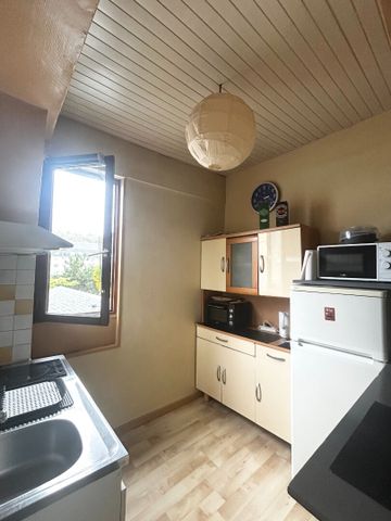 Location Appartement 2 pièces 34m² - Photo 3