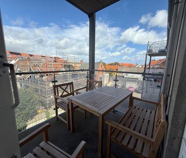 Flot 3 værelses lejlighed med stor vestvendt altan - Photo 2