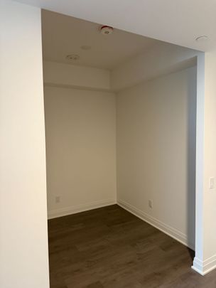 For Lease - 4015 The Exchange N/A Unit# 4009, Mississauga, Ontario - Photo 1