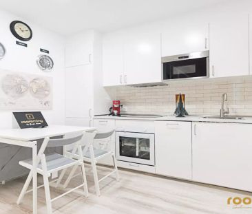 Room in a shared 4-bedroom apartment for rent in Simancas with all bills included. - Photo 3