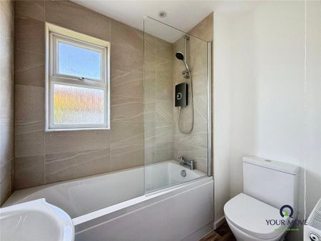 2 bedroom end of terrace house to rent - Photo 5