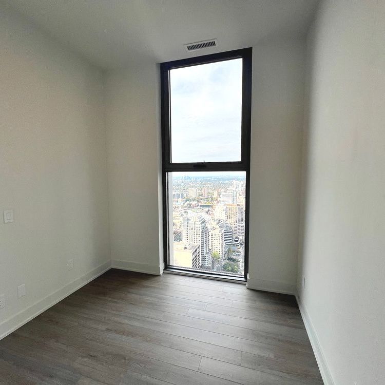 For Lease - 8 Cumberland Street Unit# 5003, Toronto, Ontario - Photo 1