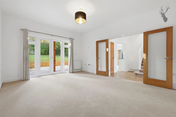 4 Bedroom House - Detached - Photo 1