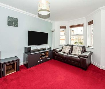 Cavendish Walk, Epsom, KT19 - Photo 2