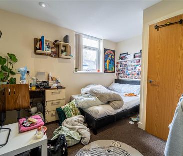 6 bedroom house to rent - Photo 4