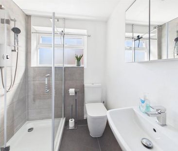 2 bedroom maisonette to rent - Photo 6