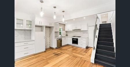 Family Retreat in superior location - Photo 3