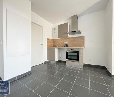 Location Appartement 2 pièces 44m² MONTFAVET 84140 - Photo 4