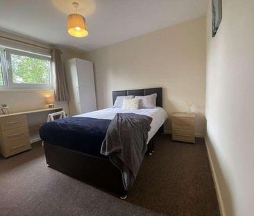 Rm, Kirkmeadow, Bretton, PE3 - Photo 4