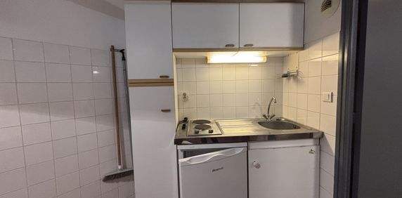 Location Appartement 2 pièces 43m² POITIERS 86000 - Photo 2