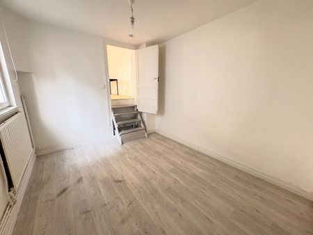 T2 de 71.69 m², rue des Postes réf 1512-001 - Photo 4