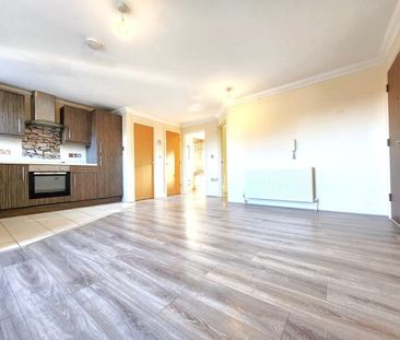 1 Bed Flat, Grove Road, LU1 - Photo 1