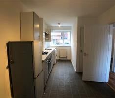 2 Bed Terraced House, Balsam Close, M13 - Photo 5