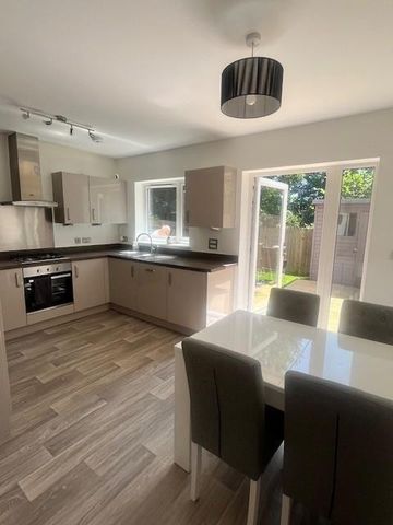 2 bedroom house to rent - Photo 2