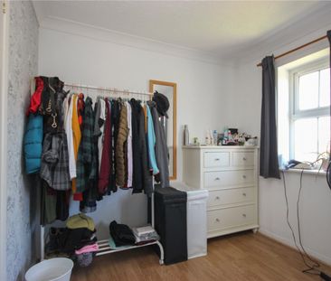 Tarragon Place, - Photo 5