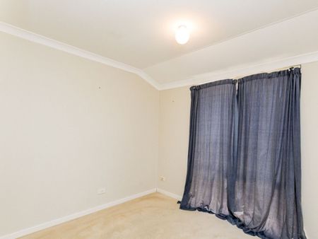 Under Application - Photo 4