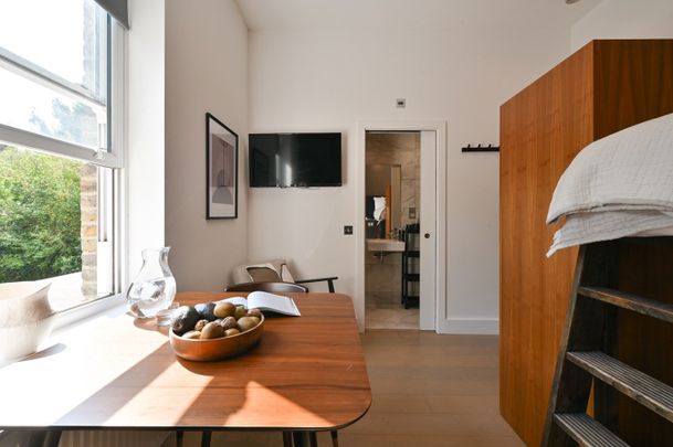 Studio Flat, Dennington Park Road, NW6 - Photo 1