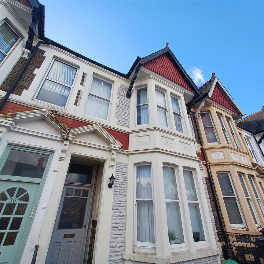 6 Bed House To Let On Pen-Y-wain Road, Roath - Photo 1