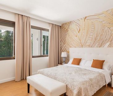 Luxury Villa for rent in Marbella, Andalusia - Photo 6