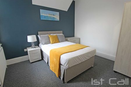 Wimborne Road, Southend On Sea - Photo 3