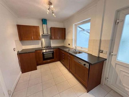 Castle Lane, Solihull, B92 - Photo 4