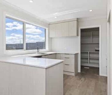 Chartwell Stunner - Photo 2